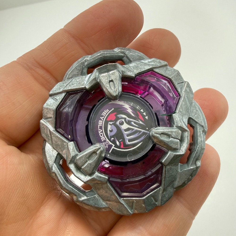 Purple Knight Shield 5-80T Beyblade BX-20 Takara Tomy Beyblade X - Picture 6 of 6